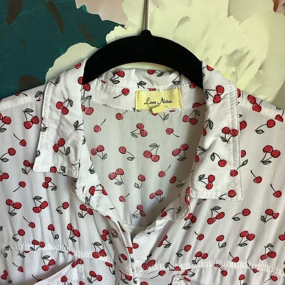 Love Notes Cropped "Cherry" Button Down 🍒 - Picture 3 of 4